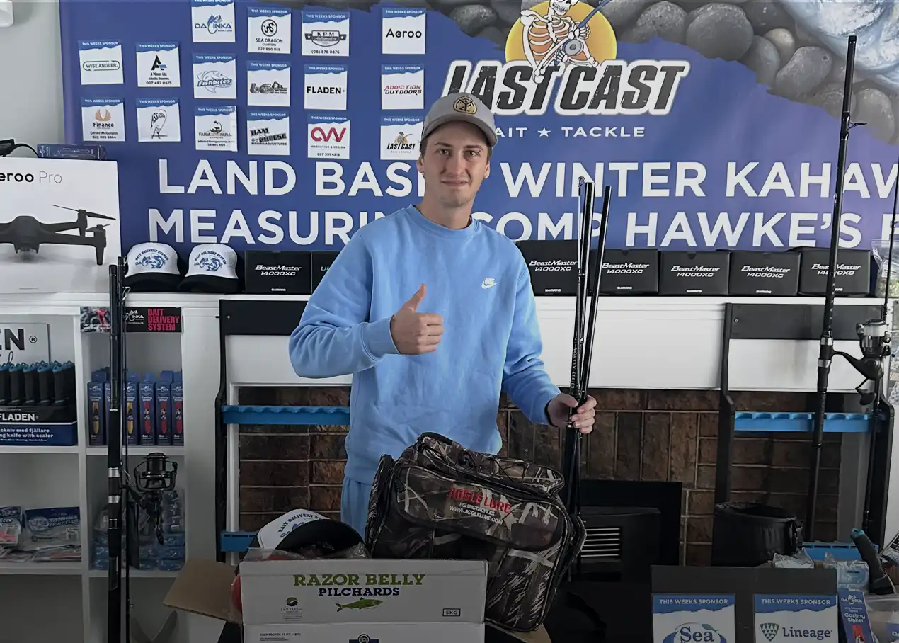 Noah Otter Kahawai Fish Measuring Competition Average Fish Weekly Winner